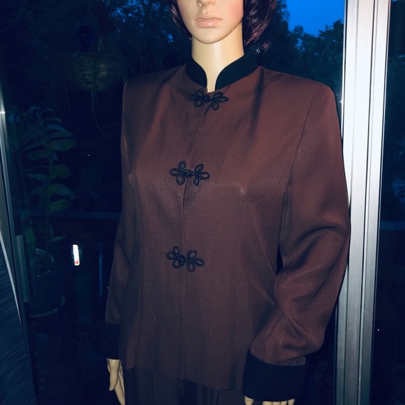 Vintage ORIENTAL STYLE 2 PIECE SUIT-sz. 4 - Picture 4 of 8